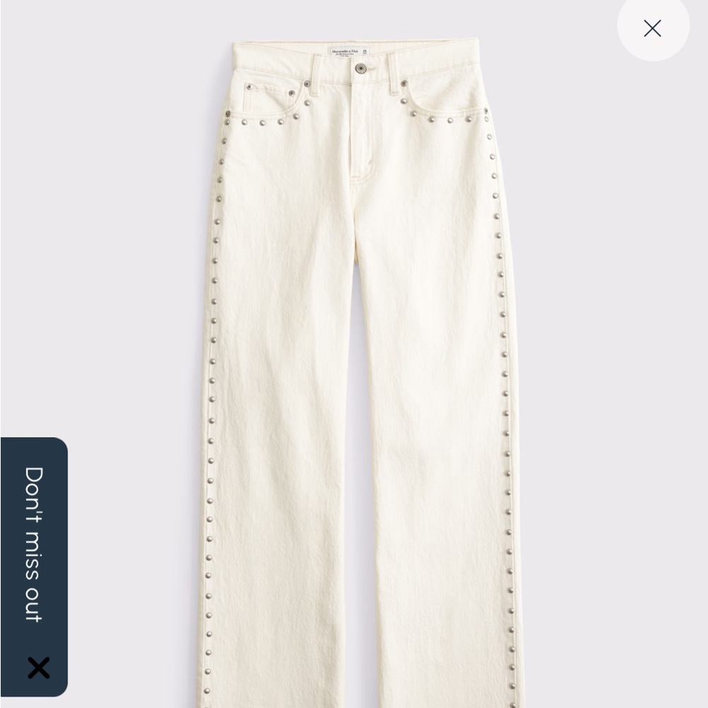 Abercrombie & Fitch Cream 90s relaxed studded Jeans